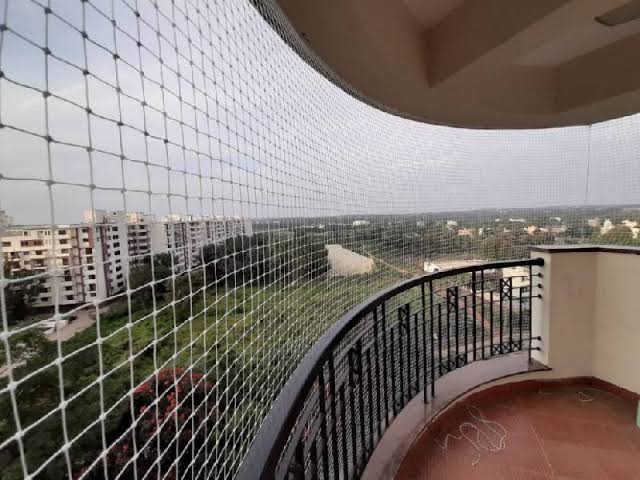 Children safety net on windows